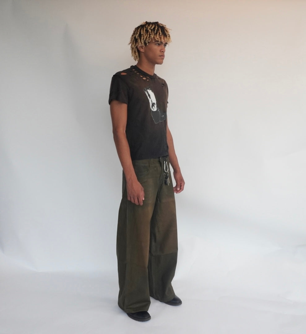 [THRASHED BOOT SHIRT]