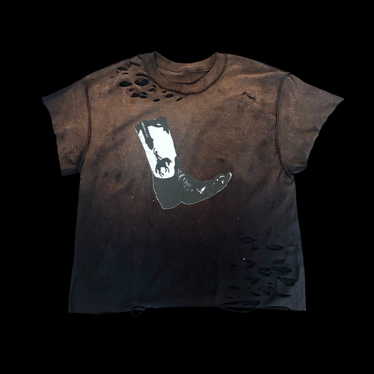 [THRASHED BOOT SHIRT]